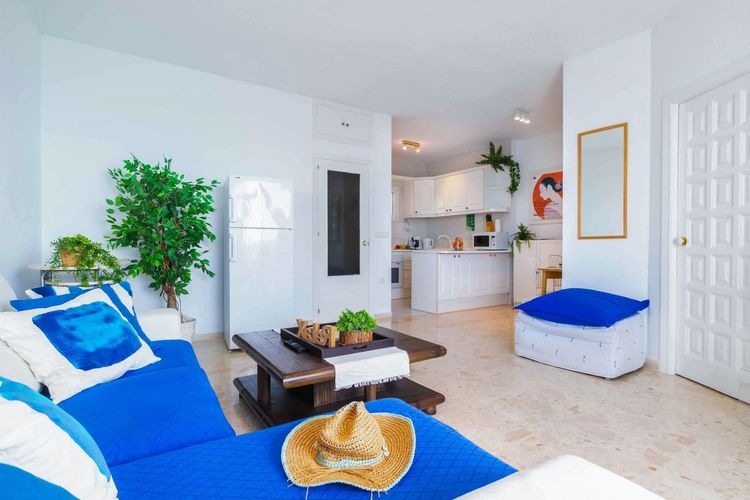 Apartment | Resale in Mijas Costa in Mijas Costa, Costa del Sol - Photo 5