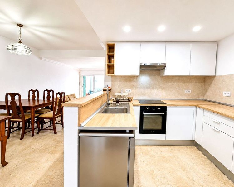 Apartment | Resale in Carib Playa in Carib Playa, Marbesa, Costa del Sol - Photo 5
