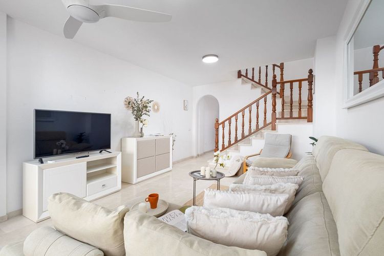 Penthouse | Resale in Los Pacos in Los Pacos, Costa del Sol - Photo 5