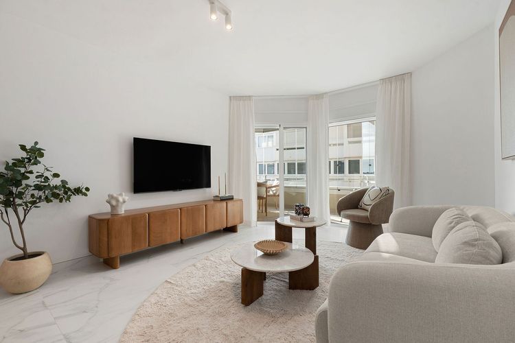 Apartment | Resale in Marbella in Marbella Others, Costa del Sol - Photo 3