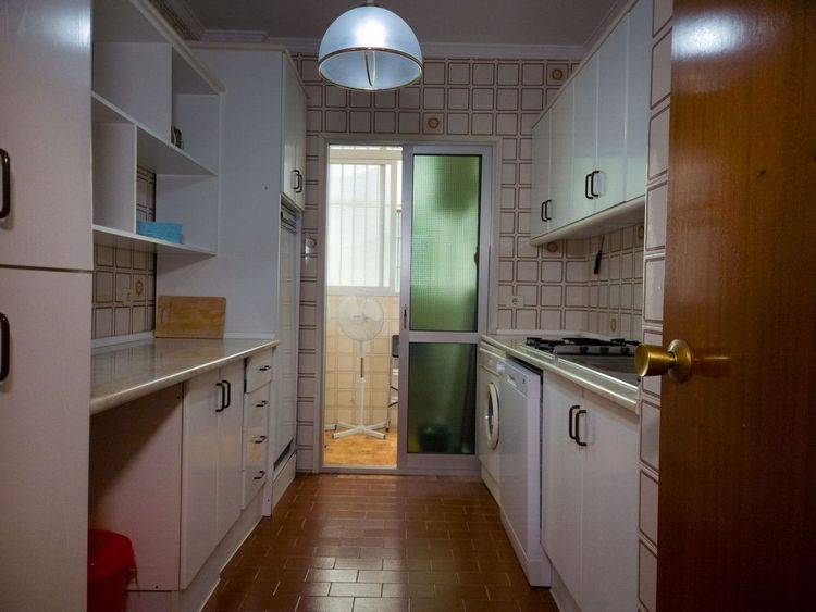 Apartment | Resale in Fuengirola in Fuengirola Others, Costa del Sol - Photo 3