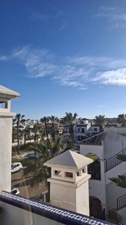House | Resale in Villamartin in Villamartin, Costa Blanca - Photo 4