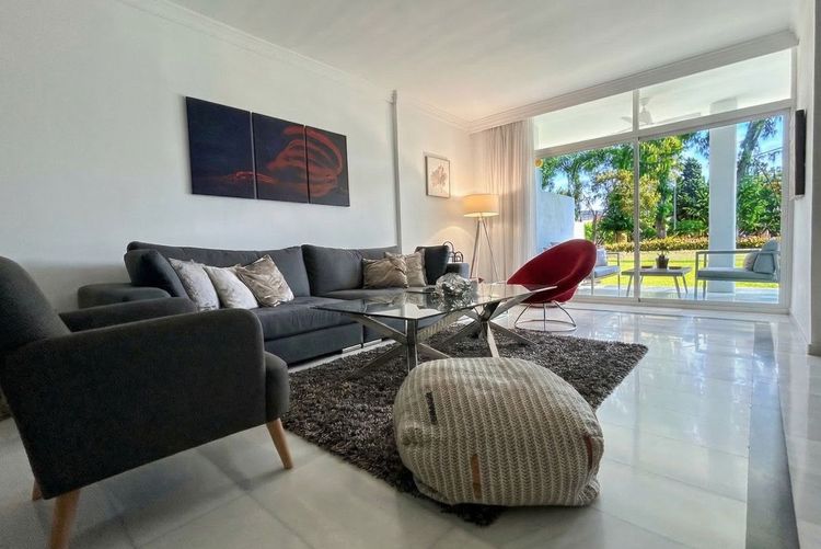 Apartment | Resale in Puerto Banús - Development photo 1