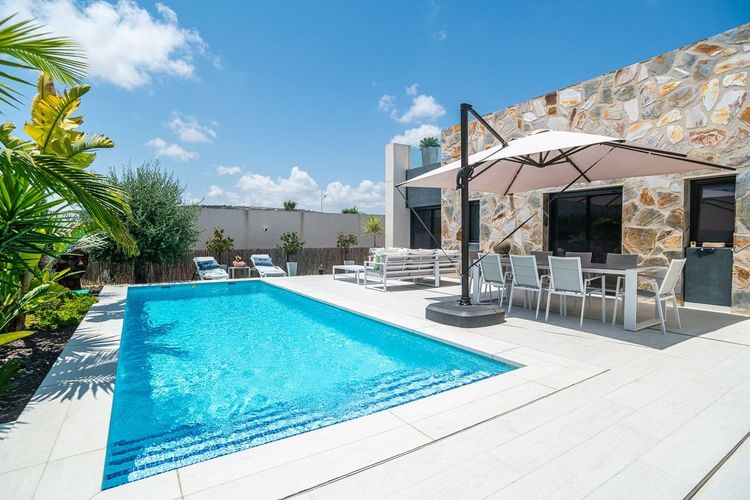 House | Resale in La Finca Golf in La Finca Golf, Algorfa, Costa Blanca - Photo 2