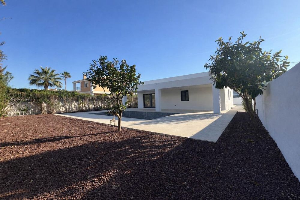House | Resale in Denia - Property photo 1