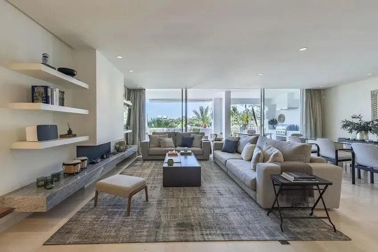Penthouse | Resale in Marbella in Marbella Others, Costa del Sol - Photo 4