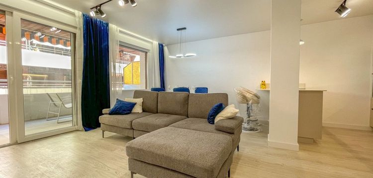 Apartment | Resale in Torrevieja in Torrevieja, Costa Blanca - Photo 5