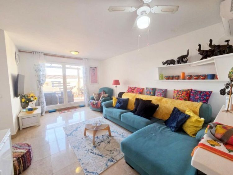 Apartment | Resale in La Duquesa in La Duquesa, Costa del Sol - Photo 5