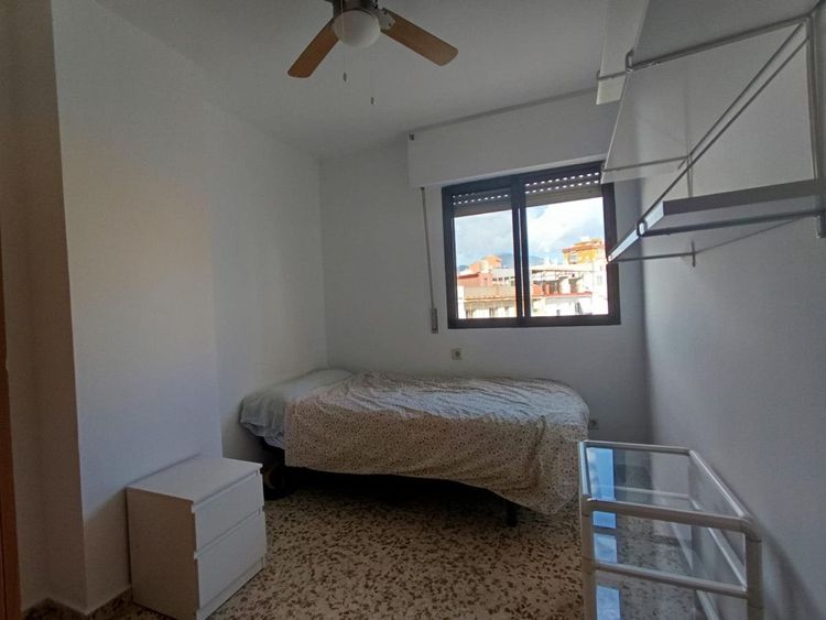 Apartment | Resale in Fuengirola in Fuengirola Others, Costa del Sol - Photo 5