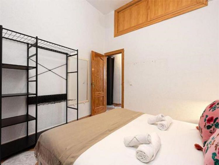 Apartment | Resale in Málaga Centro in Málaga Centro, Costa del Sol - Photo 5