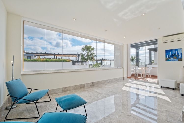 Apartment | Resale in Santa Clara in Santa Clara, Costa del Sol - Photo 3