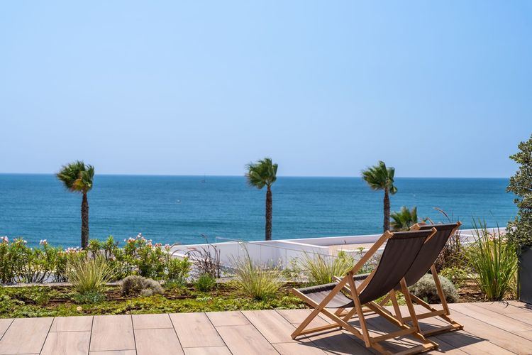 Apartment | Resale in Estepona in Estepona, Costa del Sol - Photo 2