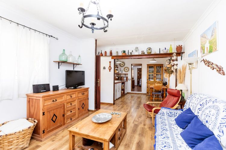 House | Resale in Cuevas De San Marcos in Cuevas De San Marcos, Costa del Sol - Photo 5