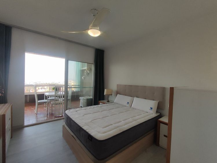 Apartment | Resale in Torreblanca in Torreblanca, Costa del Sol - Photo 2