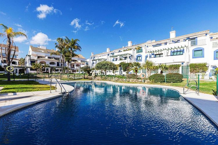 House | Resale in San Pedro de Alcántara - Development photo 1