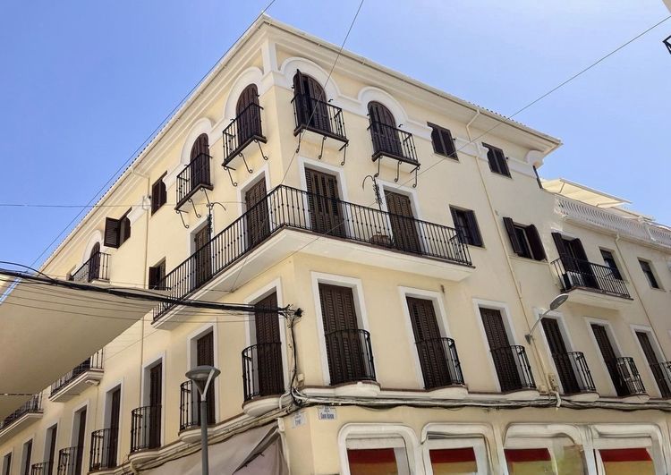 Penthouse | Resale in Ronda in Ronda, Costa del Sol - Photo 2