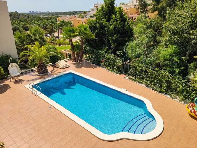 House | Resale in Las Ramblas Golf in Costa Blanca - Photo 2