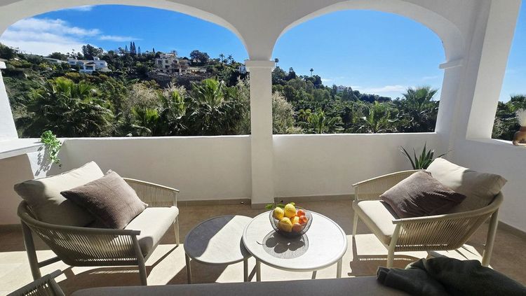 Apartment | Resale in La Quinta in La Quinta, Costa del Sol - Photo 5