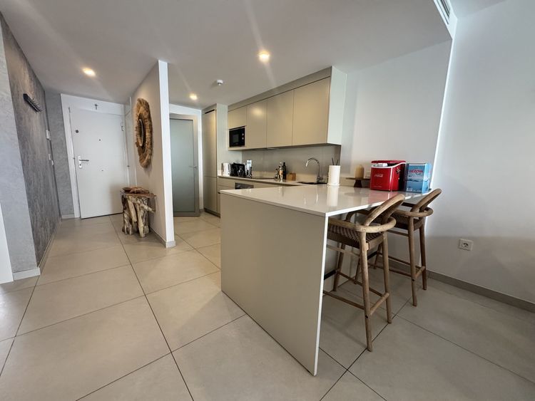 Apartment | Resale in Elviria in Elviria, Costa del Sol - Photo 5