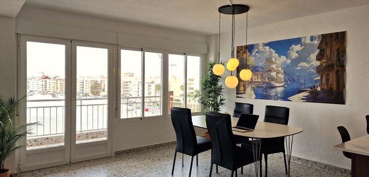 Apartment | Resale in Torrevieja in Torrevieja, Costa Blanca - Photo 4