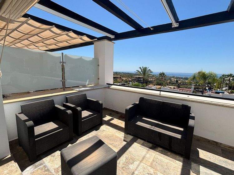 House | Resale in Santa Clara in Santa Clara, Costa del Sol - Photo 2