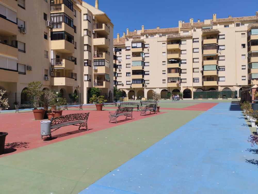 Apartment | Resale in Fuengirola in Fuengirola, Costa del Sol - Main property photo