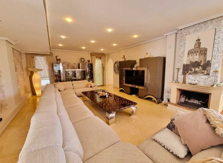 House | Resale in La Mata in La Mata, Costa Blanca - Photo 3