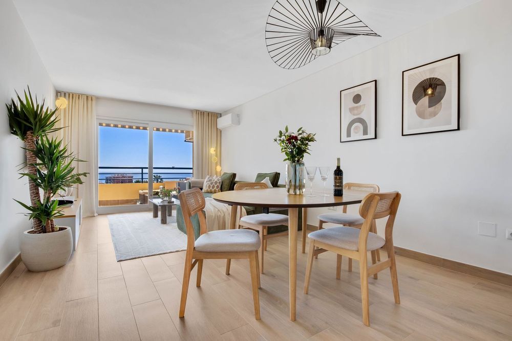 Apartment | Resale in El Pinillo in El Pinillo, Costa del Sol - Main property photo