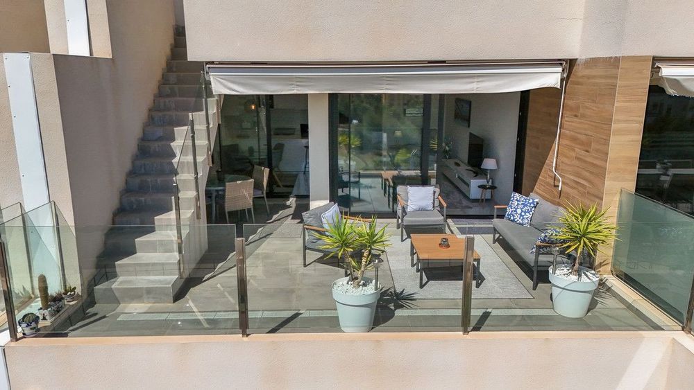 Penthouse | Resale in Villamartin in Villamartin, Costa Blanca - Main property photo