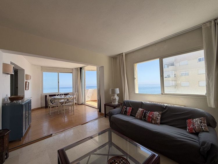 Apartment | Resale in Estepona in Estepona, Costa del Sol - Photo 4