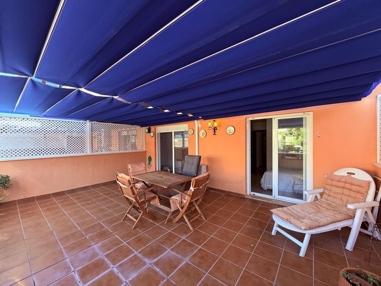 Apartment | Resale in Las Lagunas in Las Lagunas, Costa del Sol - Photo 2