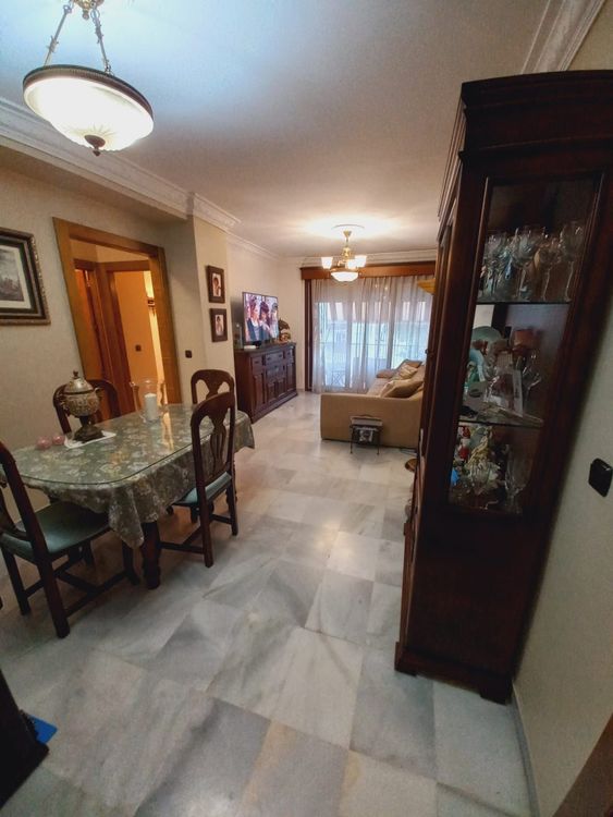 Apartment | Resale in Nueva Andalucía in La Campana, Costa del Sol - Photo 2