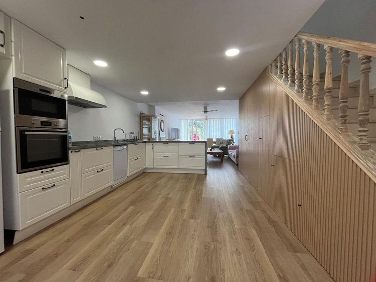 Apartment | Resale in Estepona in Estepona, Costa del Sol - Photo 3