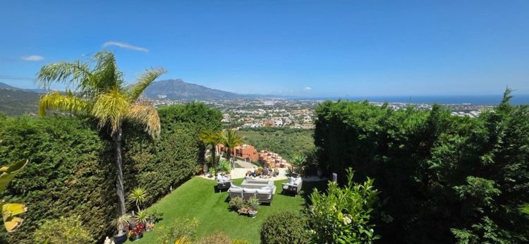 House | Resale in Benahavís - Development photo 1