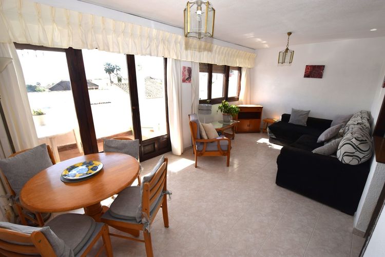 Apartment | Resale in La Cala de Mijas in La Cala de Mijas, Costa del Sol - Photo 2