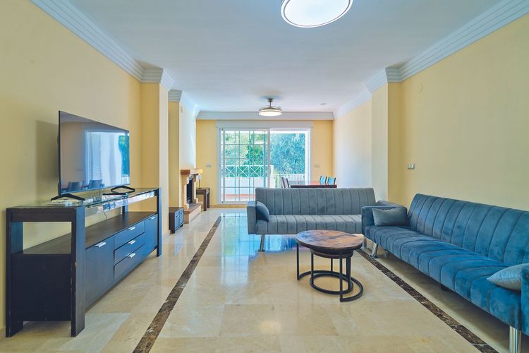 listing card gallery