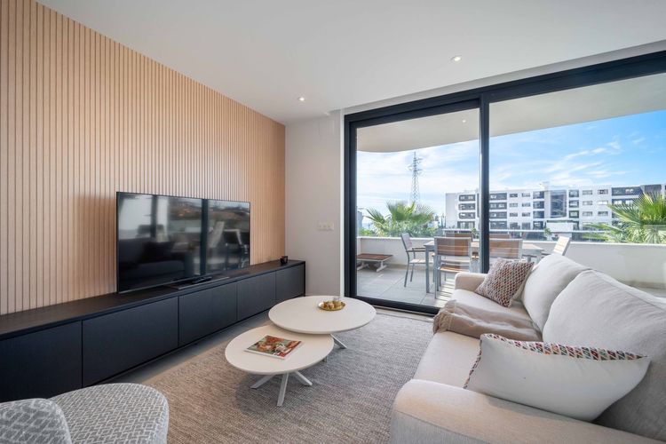 Apartment | Resale in Fuengirola in Fuengirola Others, Costa del Sol - Photo 5