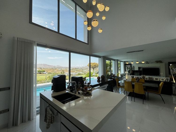 House | Resale in La Cala Golf in La Cala Golf, Costa del Sol - Photo 4
