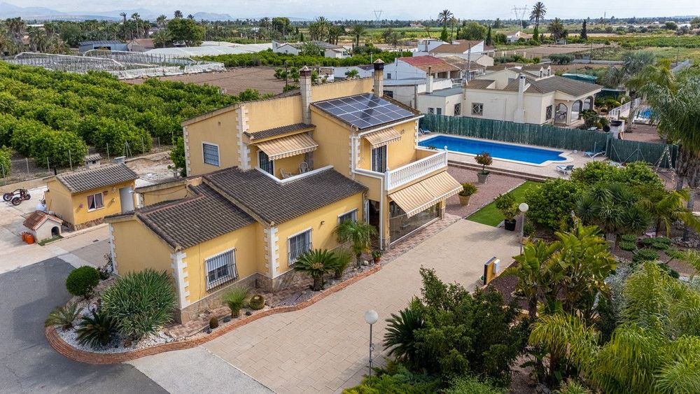 House | Resale in La Hoya in Costa Blanca - Main property photo