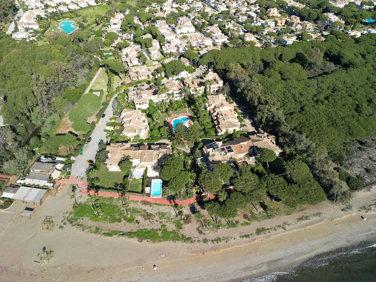 Penthouse | Resale in Estepona in Estepona, Costa del Sol - Photo 3