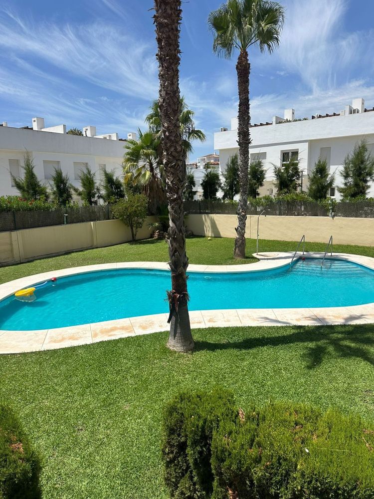 House | Resale in Calahonda in Calahonda, Costa del Sol - Main property photo