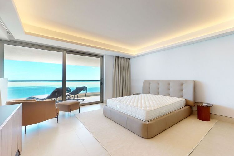 Apartment | Resale in Málaga in Málaga, Costa del Sol - Photo 4