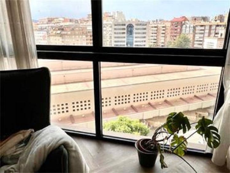 Apartment | Resale in Málaga Centro in Málaga Centro, Costa del Sol - Photo 2