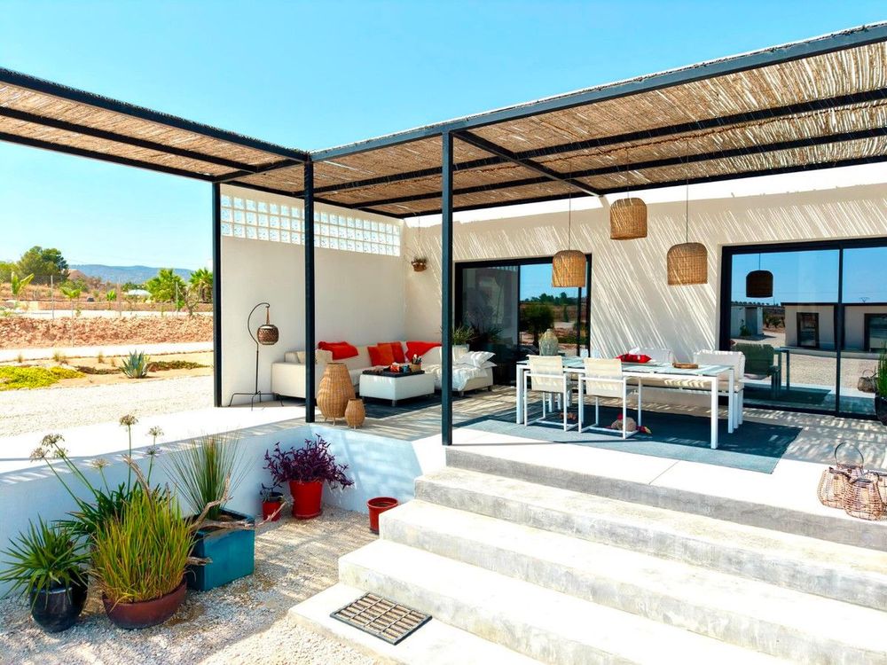 House | Resale in Pinoso in Pinoso, Costa Blanca - Main property photo