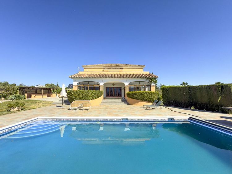 House | Resale in Alhaurín el Grande - Development photo 1