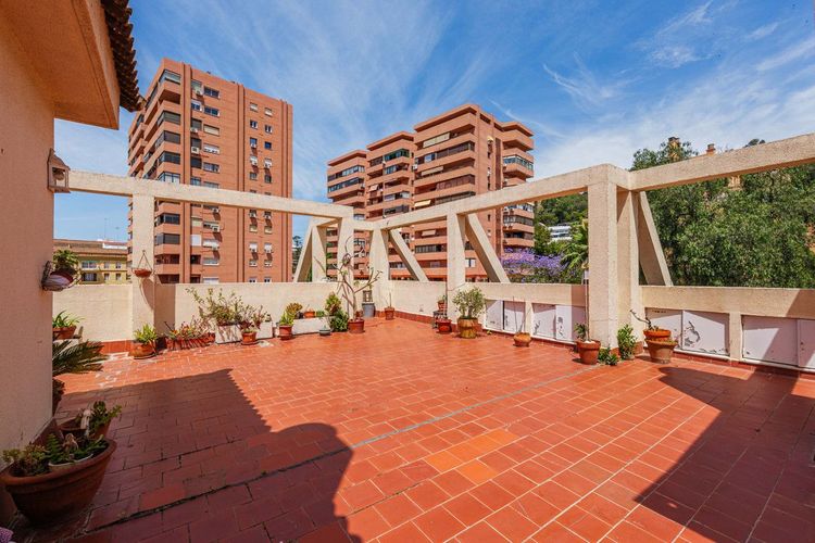Penthouse | Resale in Málaga Centro in Málaga Centro, Costa del Sol - Photo 3