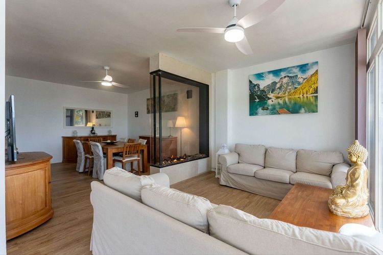 House | Resale in Coín in Coín, Costa del Sol - Photo 4