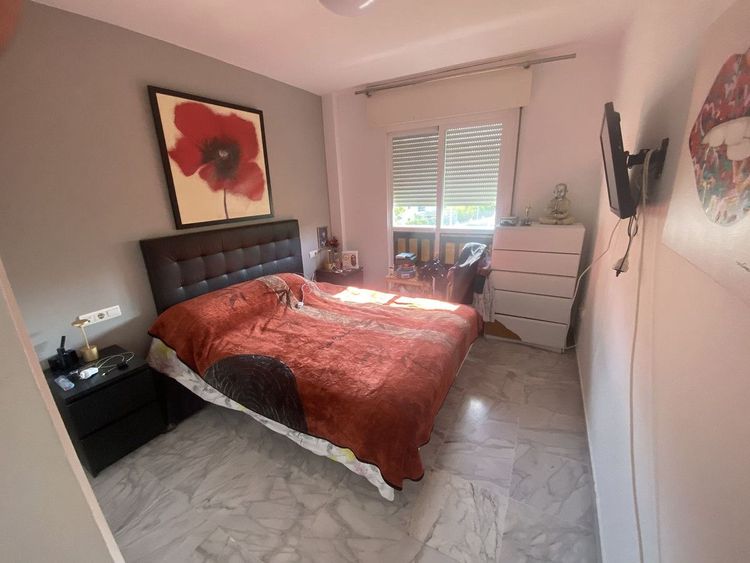 Apartment | Resale in Nueva Andalucía in Nueva Andalucía Others, Costa del Sol - Photo 4