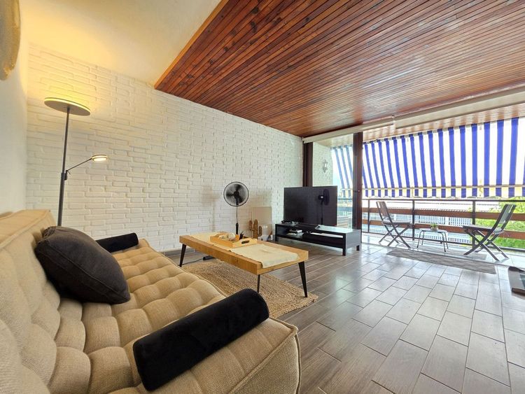 Penthouse | Resale in Cortijo Blanco in Cortijo Blanco, Costa del Sol - Photo 2