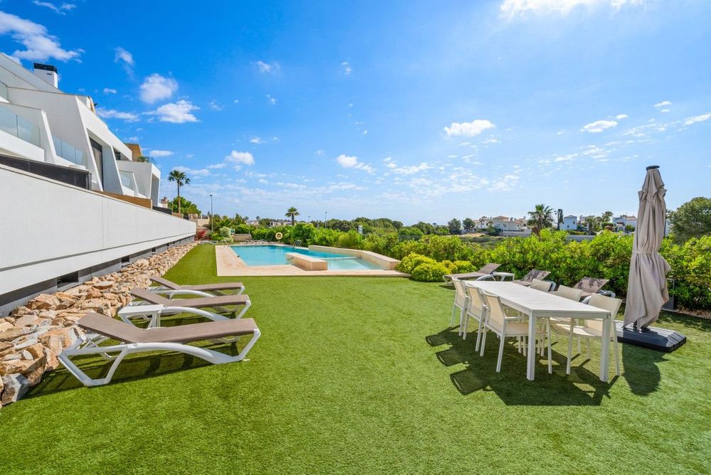 Apartment | Resale in Villamartin in Villamartin, Costa Blanca - Main property photo